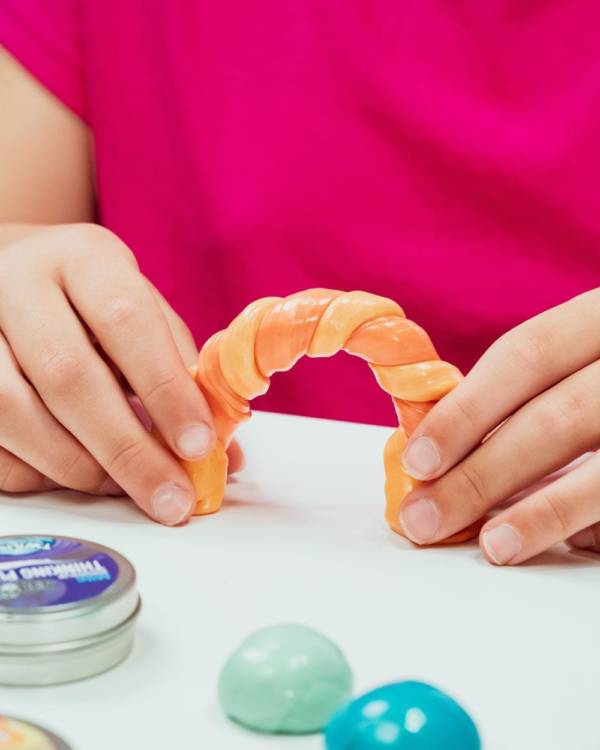 THINKING PUTTY: SHINE BRIGHT PUTTY PACK - Image 8