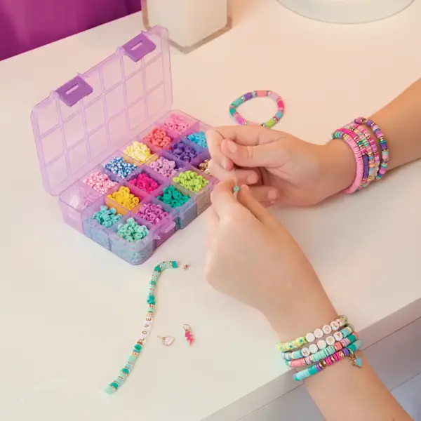 Heishi Craze Beads Set with Case - Image 6